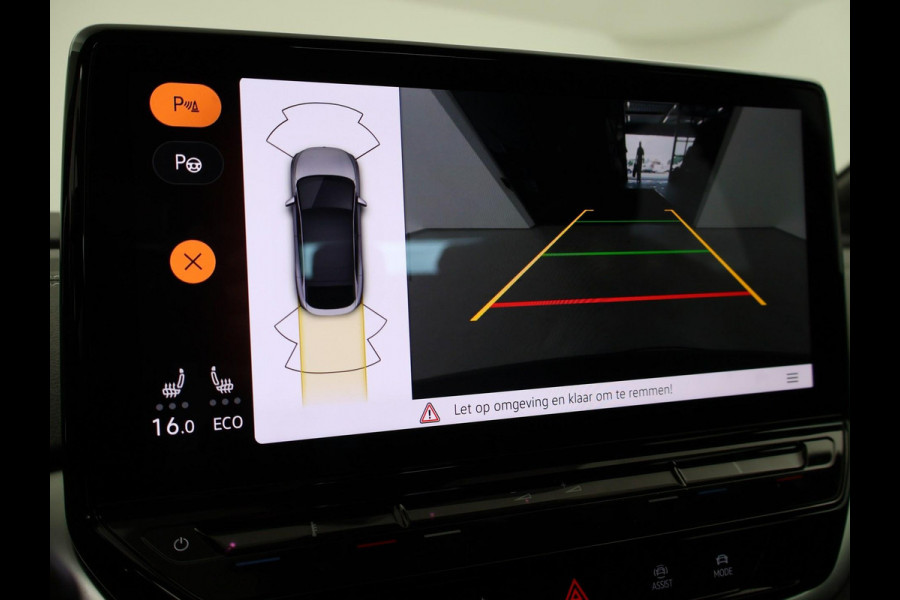 Volkswagen ID.5 PRO 77 kWh *KINGS RED* + STUUR/STOELVERWARMING | SFEERVERLICHTING | ORIG. NL