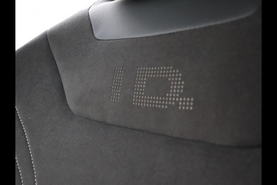 Volkswagen ID.5 PRO 77 kWh *KINGS RED* + STUUR/STOELVERWARMING | SFEERVERLICHTING | ORIG. NL