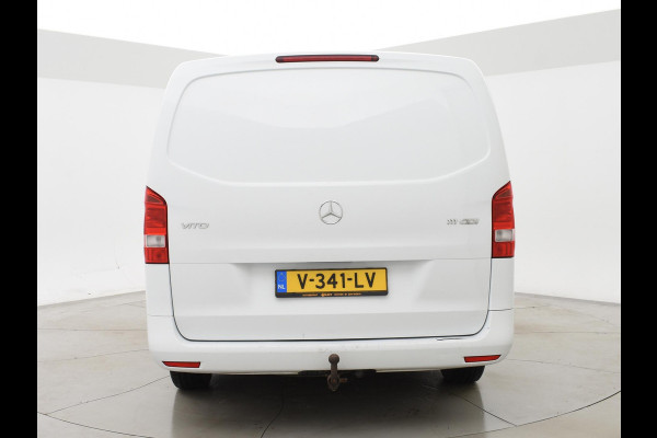 Mercedes-Benz Vito 111 CDI LANG BESTELAUTO VAN HET JAAR EDITIE + TREKHAAK / CRUISE / SIDEBARS