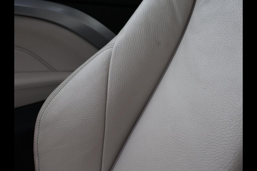 BMW 4 Serie Coupé 420i H.E. + SPORTSOELEN | LEDER | CAMERA | DIGITALE COCKPIT | MEMORY | HARMAN/KARDON