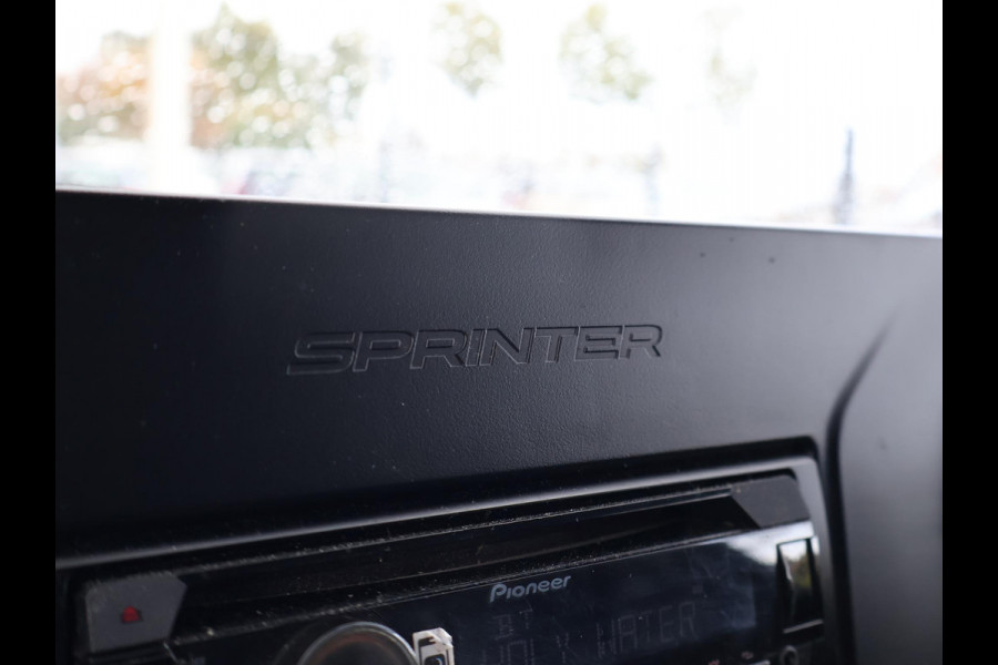 Mercedes-Benz Sprinter 314 2.2 CDI 143 PK L2H2 SELENIETGRIJS METALLIC *118.204 KM* + TREKHAAK | AIRCO