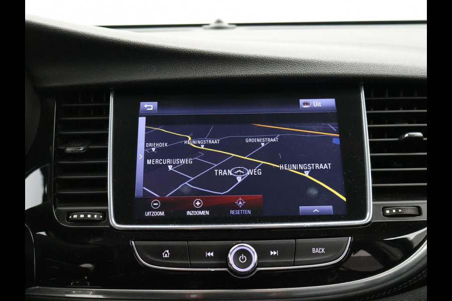 Opel Mokka X 1.4 TURBO 140 PK INNOVATION + LEDER | STUUR/STOELVERW. | APPLE CARPLAY | TREEPLANKEN
