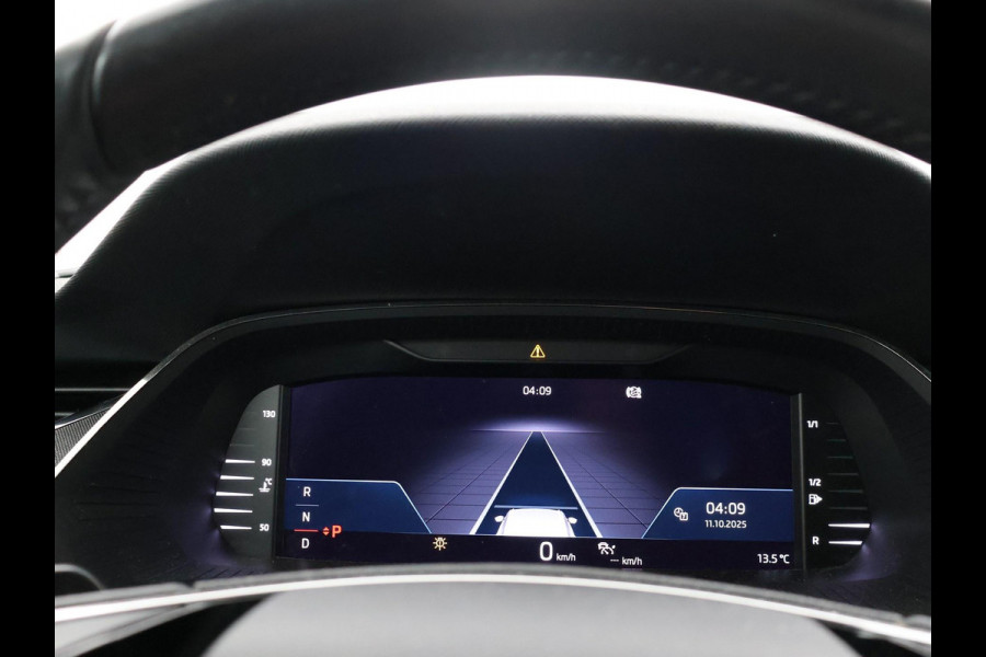 Škoda Octavia Combi 1.5 e-TSI AUT. + 18 INCH | ADAPTIVE CRUISE | LED | VIRTUAL COCKPIT | SFEERVERLICHTING | CAMERA | CARPLAY | STOELVERW.