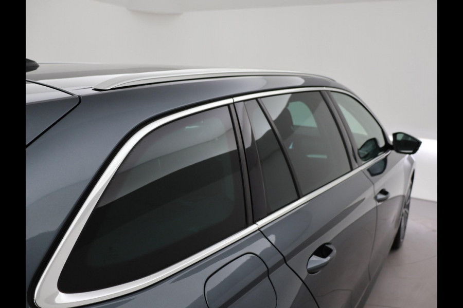 Škoda Octavia Combi 1.5 e-TSI AUT. + 18 INCH | ADAPTIVE CRUISE | LED | VIRTUAL COCKPIT | SFEERVERLICHTING | CAMERA | CARPLAY | STOELVERW.