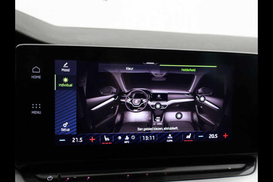 Škoda Octavia Combi 1.5 e-TSI AUT. + 18 INCH | ADAPTIVE CRUISE | LED | VIRTUAL COCKPIT | SFEERVERLICHTING | CAMERA | CARPLAY | STOELVERW.