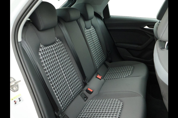 Audi A1 Sportback 25 TFSI + SFEERVERLICHTING | APPLE CARPLAY | VIRTUAL COCKPIT | SPORTSTOELEN | STOELVERW.