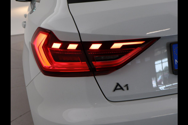 Audi A1 Sportback 25 TFSI + SFEERVERLICHTING | APPLE CARPLAY | VIRTUAL COCKPIT | SPORTSTOELEN | STOELVERW.