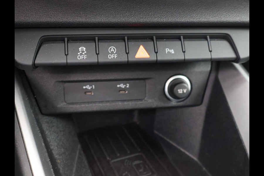 Audi A1 Sportback 25 TFSI + SFEERVERLICHTING | APPLE CARPLAY | VIRTUAL COCKPIT | SPORTSTOELEN | STOELVERW.