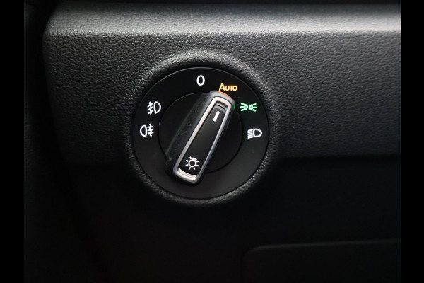 Volkswagen T-Roc 1.5 TSI 150 PK DSG SPORT BTW + TREKHAAK | VIRTUAL COCKPIT | CAMERA | ADAPTIVE CRUISE | CARPLAY