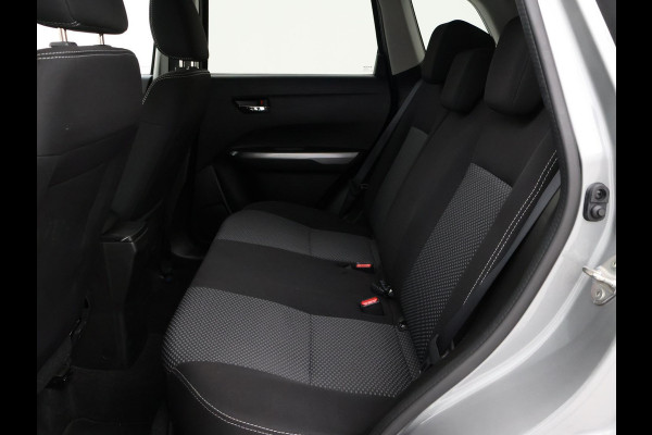 Suzuki Vitara 1.0 BOOSTERJET SELECT TWO-TONE + CAMERA | APPLE CARPLAY | DAB | STOELVERWARMING