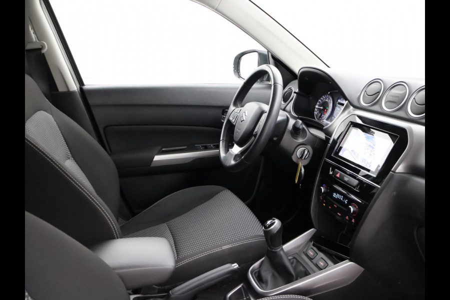 Suzuki Vitara 1.0 BOOSTERJET SELECT TWO-TONE + CAMERA | APPLE CARPLAY | DAB | STOELVERWARMING