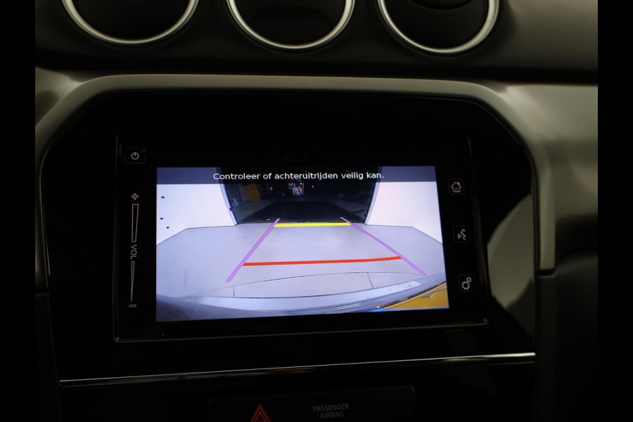 Suzuki Vitara 1.0 BOOSTERJET SELECT TWO-TONE + CAMERA | APPLE CARPLAY | DAB | STOELVERWARMING