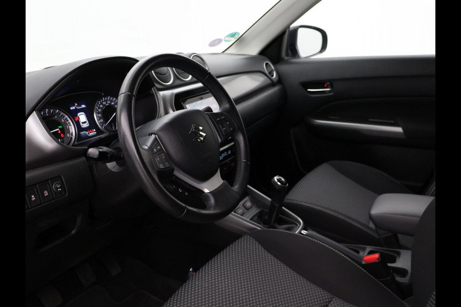 Suzuki Vitara 1.0 BOOSTERJET SELECT TWO-TONE + CAMERA | APPLE CARPLAY | DAB | STOELVERWARMING