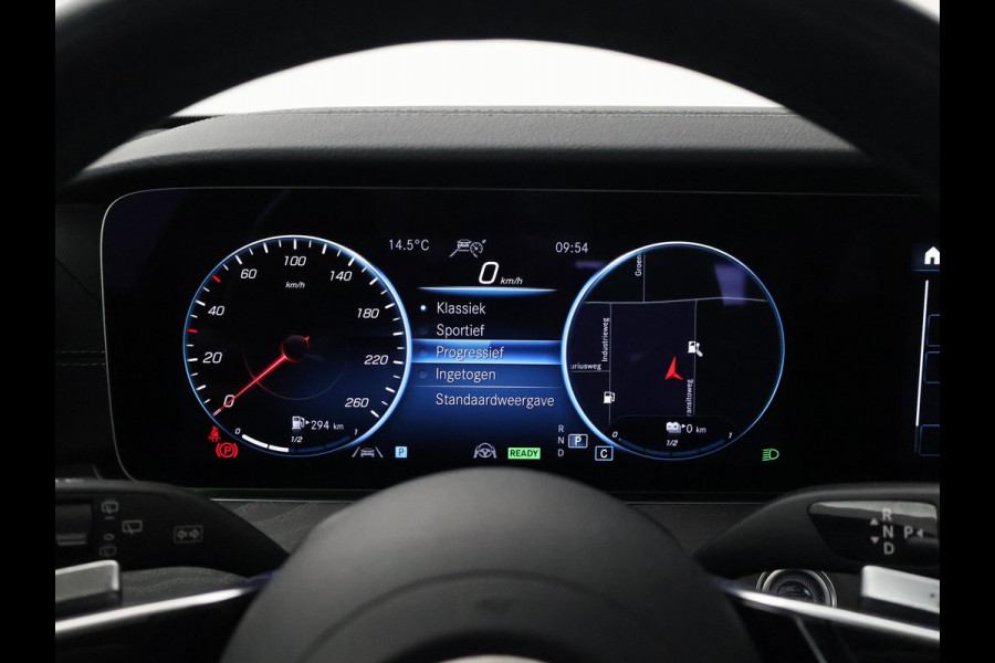 Mercedes-Benz E-Klasse Estate 300 e 320 PK AMG LINE + BURMESTER | AFN. TREKHAAK | 19 INCH AMG | SCHUIFDAK | STANDKACHEL | DISTRONIC+