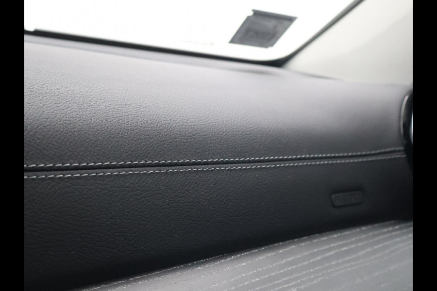 Mercedes-Benz E-Klasse Estate 300 e 320 PK AMG LINE + BURMESTER | AFN. TREKHAAK | 19 INCH AMG | SCHUIFDAK | STANDKACHEL | DISTRONIC+