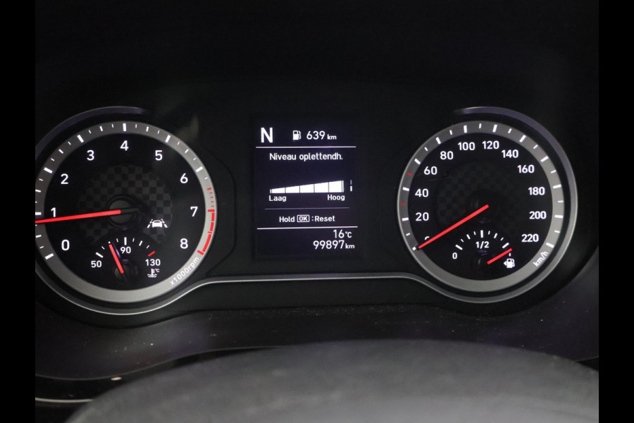 Hyundai i10 1.0 AUTOMAAT COMFORT 5-ZITS + APPLE CARPLAY | DAB+ | CRUISE CONTROL | TWO-TONE WIT/ZWART