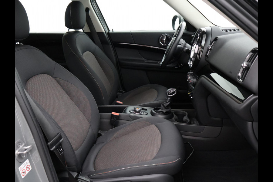 MINI Countryman 2.0 COOPER S E ALL4 PLUG-IN HYBRID 220 PK MOONWALK GREY + UNION JACK ACHTERLICHTEN | LED