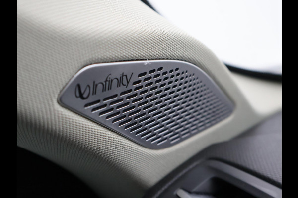 Lynk & Co 01 1.5 261 PK HYBRID AUT. + TREKHAAK 1800 KG | PREMIUM AUDIO | OPEN DAK | ADAPTIVE CRUISE | 20 INCH LMV