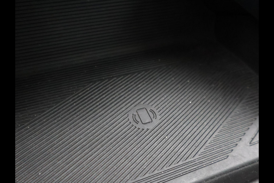 Lynk & Co 01 1.5 261 PK HYBRID AUT. + TREKHAAK 1800 KG | PREMIUM AUDIO | OPEN DAK | ADAPTIVE CRUISE | 20 INCH LMV