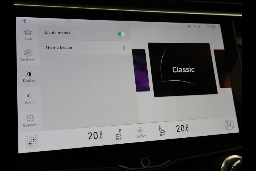 Lynk & Co 01 1.5 261 PK HYBRID AUT. + TREKHAAK 1800 KG | PREMIUM AUDIO | OPEN DAK | ADAPTIVE CRUISE | 20 INCH LMV