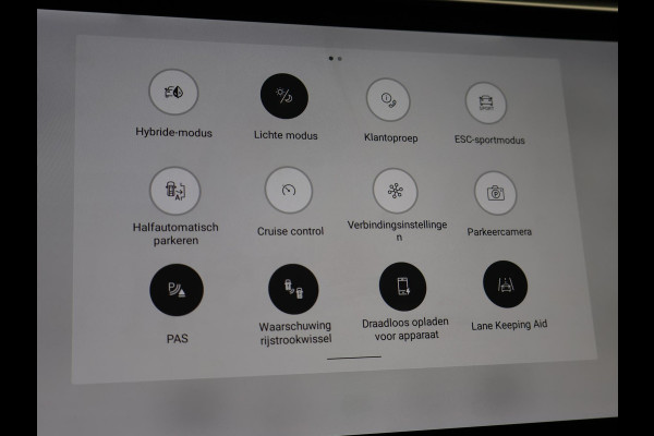 Lynk & Co 01 1.5 261 PK HYBRID AUT. + TREKHAAK 1800 KG | PREMIUM AUDIO | OPEN DAK | ADAPTIVE CRUISE | 20 INCH LMV