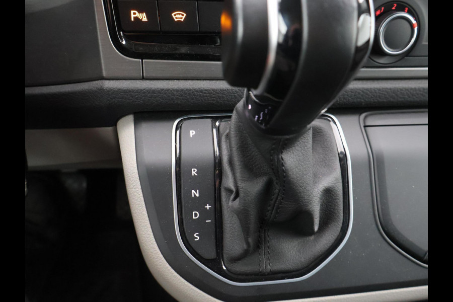 Volkswagen Transporter 2.0 TDI 204 PK DSG L2H1 DUBBEL CABINE HIGHLINE + 2 SCHUIFDEUREN | LED | 18 INCH | ADAPTIVE CRUISE