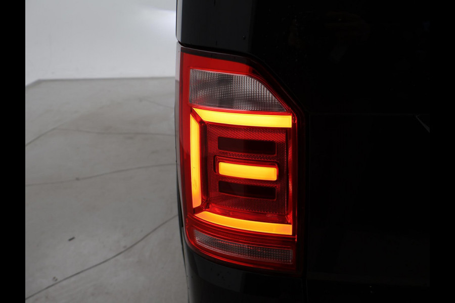 Volkswagen Transporter 2.0 TDI 204 PK DSG L2H1 DUBBEL CABINE HIGHLINE + 2 SCHUIFDEUREN | LED | 18 INCH | ADAPTIVE CRUISE