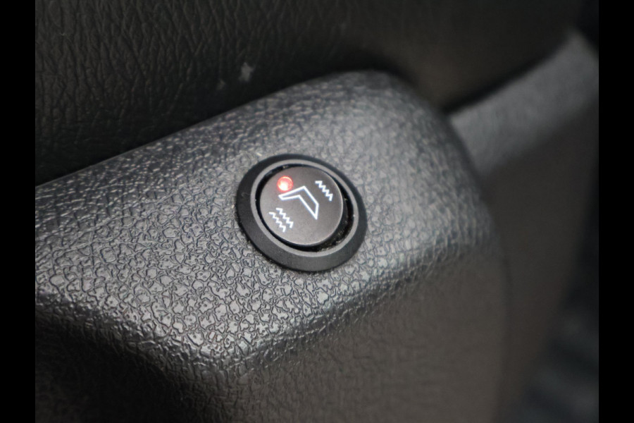 Toyota ProAce Worker 2.0 D-4D LONG + 2 SCHUIFDEUREN | LEDER | STOELVERW. | NAVIGATIE | TREKHAAK