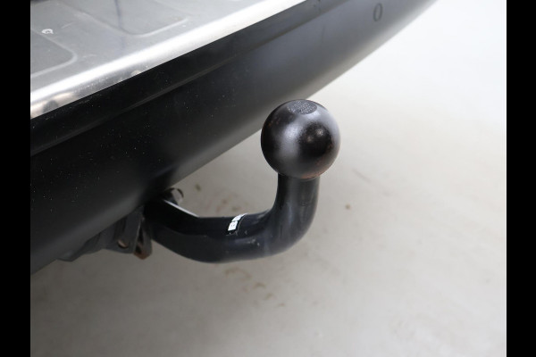 Toyota ProAce Worker 2.0 D-4D LONG + 2 SCHUIFDEUREN | LEDER | STOELVERW. | NAVIGATIE | TREKHAAK