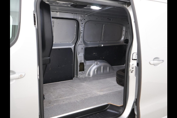 Toyota ProAce Worker 2.0 D-4D LONG + 2 SCHUIFDEUREN | LEDER | STOELVERW. | NAVIGATIE | TREKHAAK