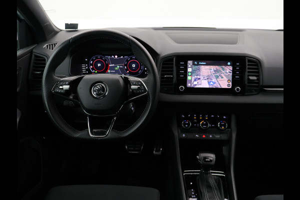 Škoda Karoq 1.5 TSI 150 PK DSG AUT. SPORTLINE + 19 INCH | VIRTUAL COCKPIT | ADAPTIVE CRUISE | ELEK. TREKHAAK | SFEERVERLICHTING | CANTON