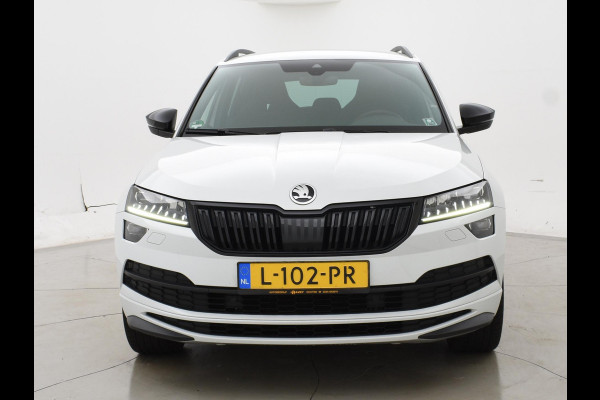 Škoda Karoq 1.5 TSI 150 PK DSG AUT. SPORTLINE + 19 INCH | VIRTUAL COCKPIT | ADAPTIVE CRUISE | ELEK. TREKHAAK | SFEERVERLICHTING | CANTON