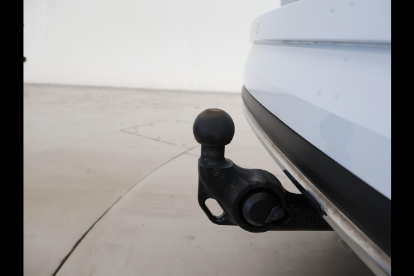 Škoda Karoq 1.5 TSI 150 PK DSG AUT. SPORTLINE + 19 INCH | VIRTUAL COCKPIT | ADAPTIVE CRUISE | ELEK. TREKHAAK | SFEERVERLICHTING | CANTON