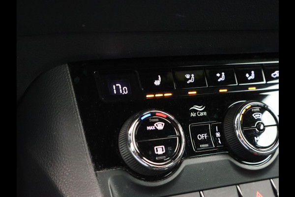 Škoda Karoq 1.5 TSI 150 PK DSG AUT. SPORTLINE + 19 INCH | VIRTUAL COCKPIT | ADAPTIVE CRUISE | ELEK. TREKHAAK | SFEERVERLICHTING | CANTON