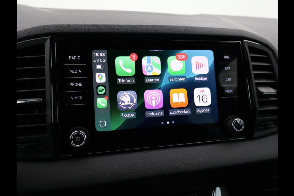Škoda Karoq 1.5 TSI 150 PK DSG AUT. SPORTLINE + 19 INCH | VIRTUAL COCKPIT | ADAPTIVE CRUISE | ELEK. TREKHAAK | SFEERVERLICHTING | CANTON