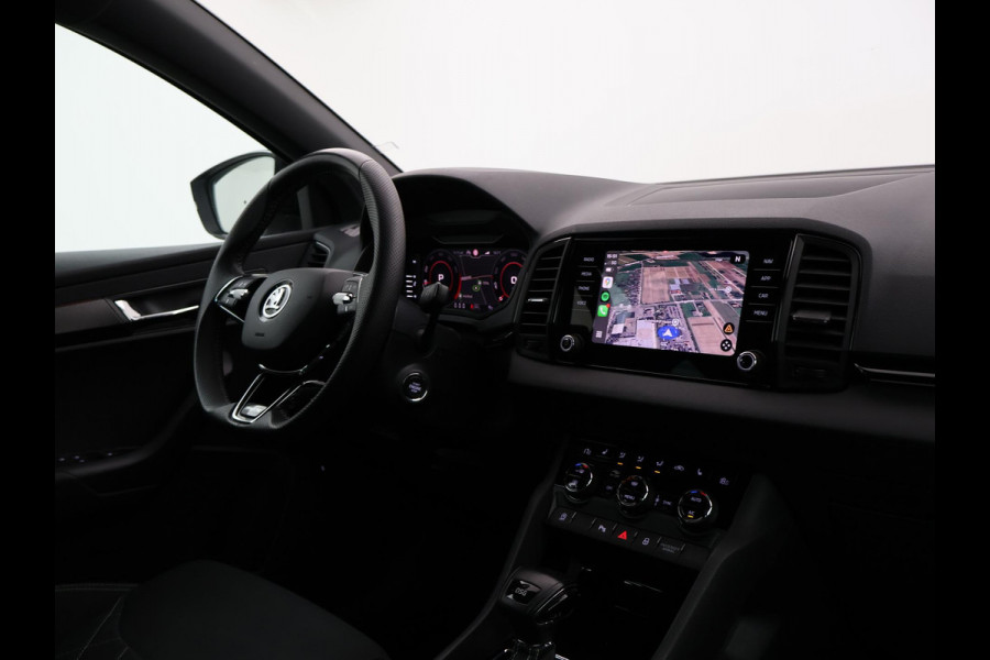 Škoda Karoq 1.5 TSI 150 PK DSG AUT. SPORTLINE + 19 INCH | VIRTUAL COCKPIT | ADAPTIVE CRUISE | ELEK. TREKHAAK | SFEERVERLICHTING | CANTON