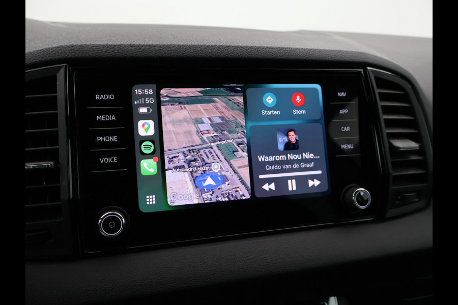 Škoda Karoq 1.5 TSI 150 PK DSG AUT. SPORTLINE + 19 INCH | VIRTUAL COCKPIT | ADAPTIVE CRUISE | ELEK. TREKHAAK | SFEERVERLICHTING | CANTON