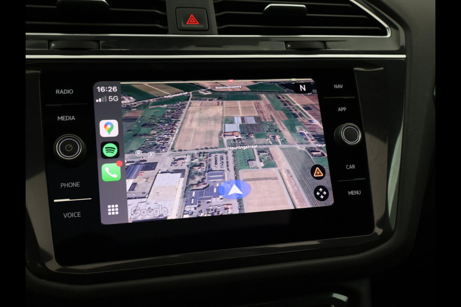 Volkswagen Tiguan Allspace 1.5 TSI R-LINE INTERIEUR + EXTERIEUR | VIRTUAL COCKPIT | TREKHAAK | PANORAMA | ADAPTIVE CRUISE