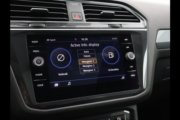 Volkswagen Tiguan Allspace 1.5 TSI R-LINE INTERIEUR + EXTERIEUR | VIRTUAL COCKPIT | TREKHAAK | PANORAMA | ADAPTIVE CRUISE