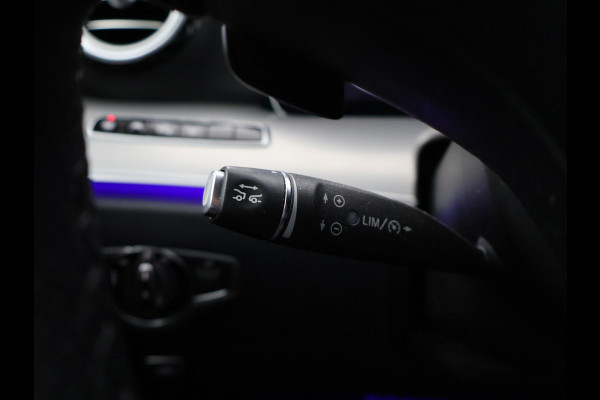 Mercedes-Benz E-Klasse 350e PLUG-IN HYBRID + HEAD-UP | DISTRONIC+ | SFEERVERLICHTING | LUCHTVERING
