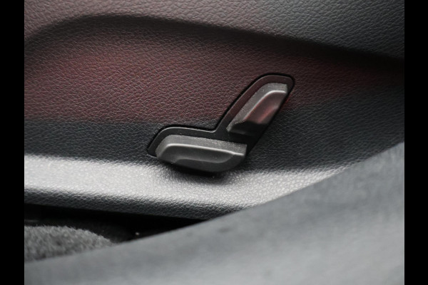 Mercedes-Benz E-Klasse 350e PLUG-IN HYBRID + HEAD-UP | DISTRONIC+ | SFEERVERLICHTING | LUCHTVERING