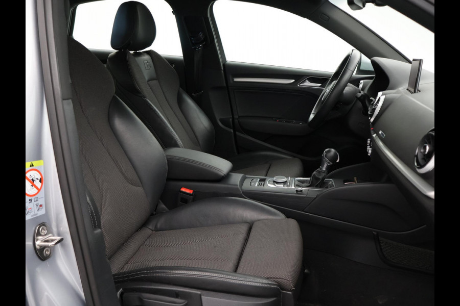 Audi A3 Limousine 1.5 TFSI 150PK S-TRONIC S-LINE INTERIEUR+EXTERIEUR | ADAPTIVE CRUISE | CAMERA | S EDITION