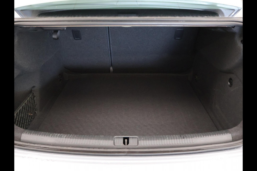 Audi A3 Limousine 1.5 TFSI 150PK S-TRONIC S-LINE INTERIEUR+EXTERIEUR | ADAPTIVE CRUISE | CAMERA | S EDITION