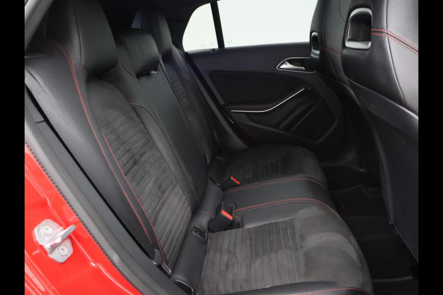 Mercedes-Benz CLA-Klasse Shooting Brake 180 AMG NIGHT + PANORAMA SCHUIFDAK | APPLE CARPLAY | CAMERA | STOELVERW. |