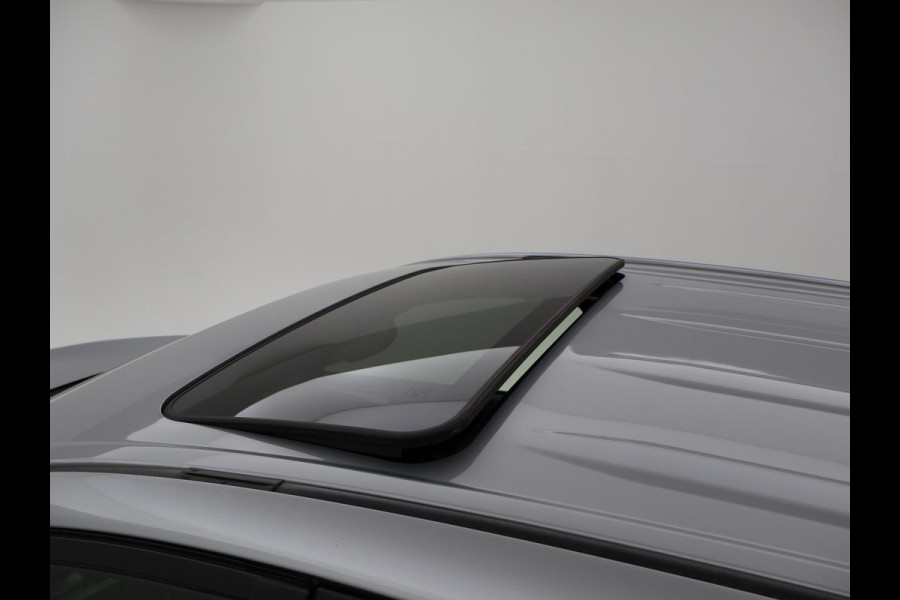 Toyota RAV4 2.5 HYBRID AUT. BLACK EDITION + SCHUIFDAK | LEDER | CAMERA | ADAPTIVE CRUISE | STOELVERW. | 18 INCH