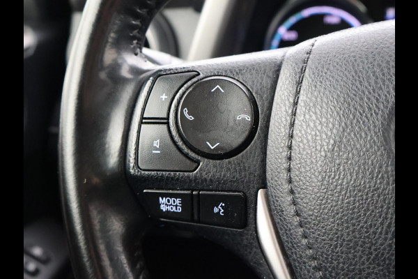 Toyota RAV4 2.5 HYBRID AUT. BLACK EDITION + SCHUIFDAK | LEDER | CAMERA | ADAPTIVE CRUISE | STOELVERW. | 18 INCH