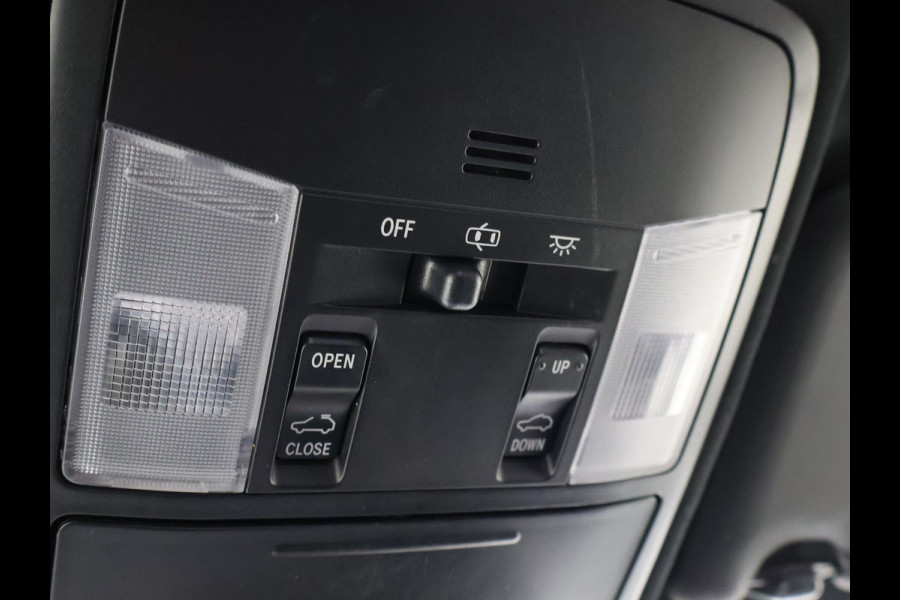 Toyota RAV4 2.5 HYBRID AUT. BLACK EDITION + SCHUIFDAK | LEDER | CAMERA | ADAPTIVE CRUISE | STOELVERW. | 18 INCH