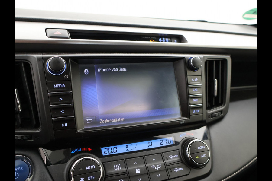 Toyota RAV4 2.5 HYBRID AUT. BLACK EDITION + SCHUIFDAK | LEDER | CAMERA | ADAPTIVE CRUISE | STOELVERW. | 18 INCH