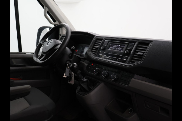 Volkswagen Crafter 35 2.0 TDI 140 PK 4MOTION 4X4 L3H2 + TREKHAAK 3000 KG / DEALER ONDERHOUDEN