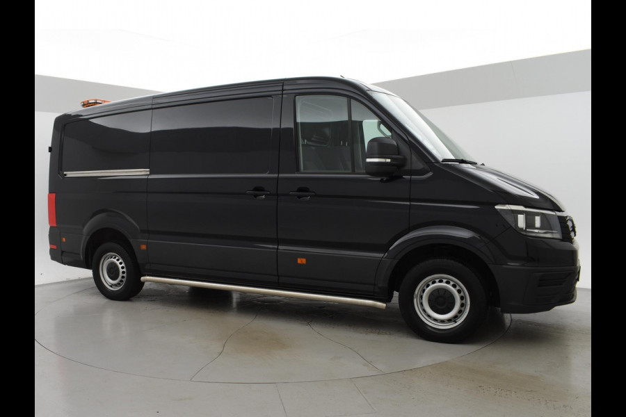 Volkswagen Crafter 35 2.0 TDI 140 PK 4MOTION 4X4 L3H2 + TREKHAAK 3000 KG / DEALER ONDERHOUDEN
